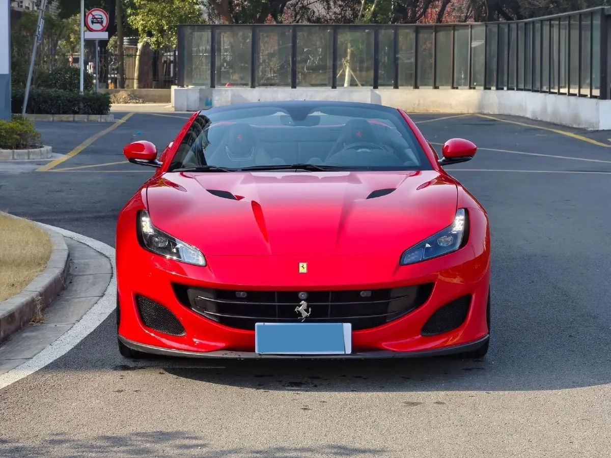 2018 Ferrari Portofino 3.9T 600HP V8 7DCT,autocango,china used car exporter,china ev exporter,chinese used car exporter,chinese used ev exporter