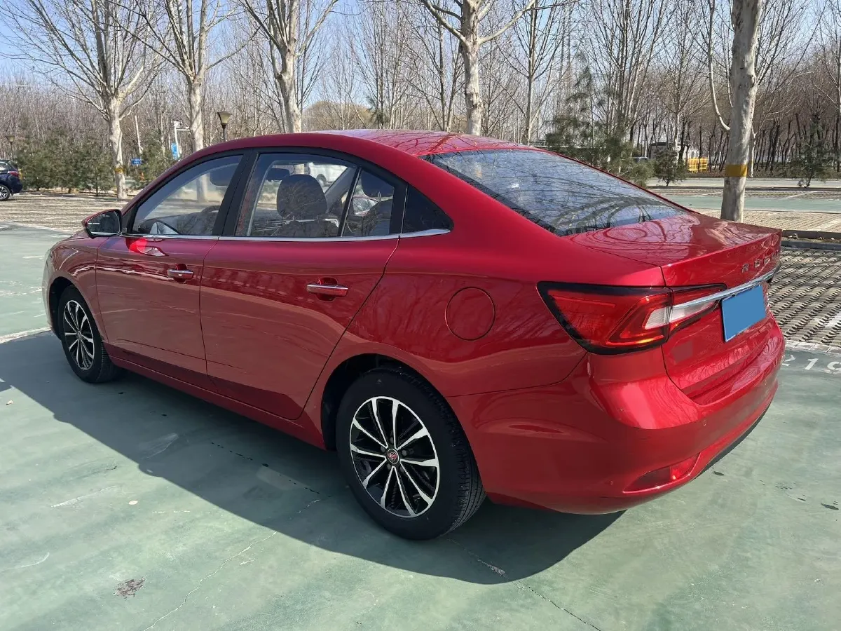 2020 Roewe i5 1.5L 120HP L4 CVT,autocango,china used car exporter,china ev exporter,chinese used car exporter,chinese used ev exporter