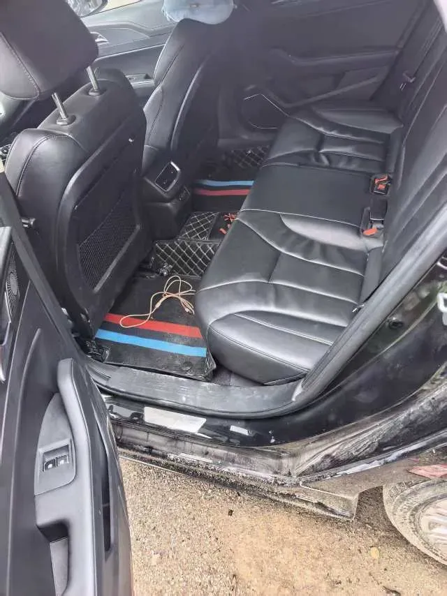 2022 HongQi H5 1.5T 169HP L4 7DCT,autocango,china used car exporter,china ev exporter,chinese used car exporter,chinese used ev exporter