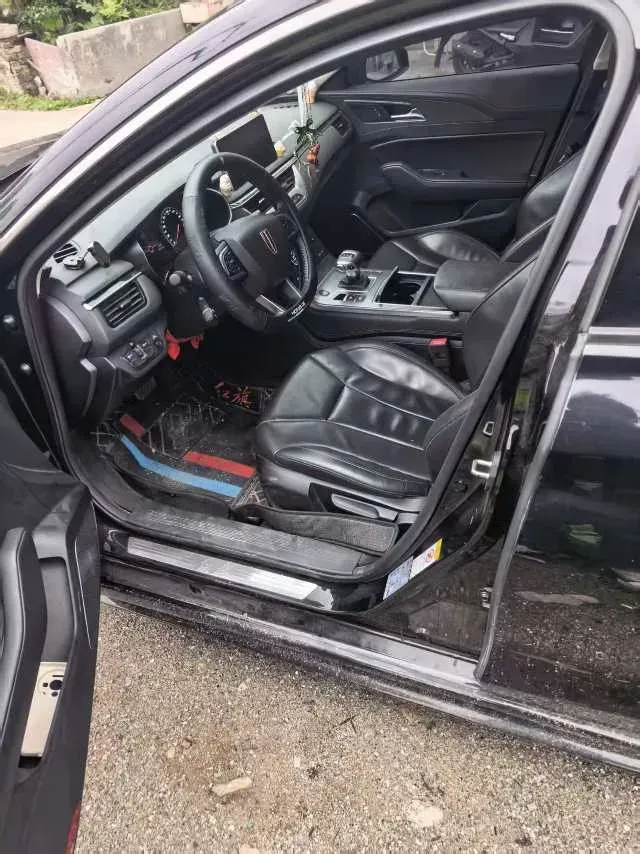 2022 HongQi H5 1.5T 169HP L4 7DCT,autocango,china used car exporter,china ev exporter,chinese used car exporter,chinese used ev exporter