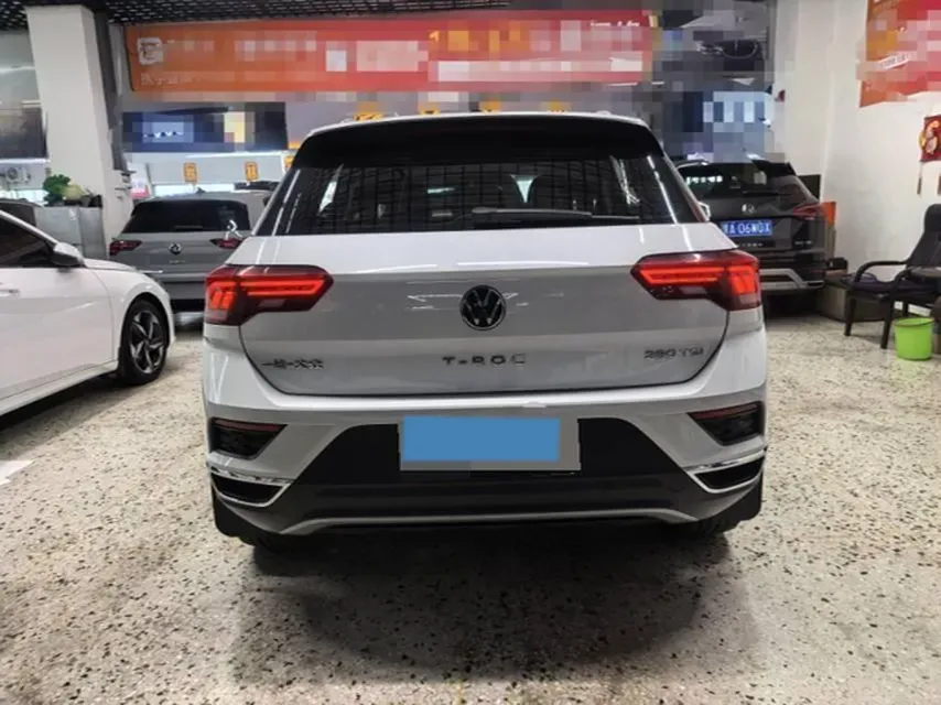 2022 Volkswagen T-Roc 1.4T 150HP L4 7DCT,autocango,china used car exporter,china ev exporter,chinese used car exporter,chinese used ev exporter