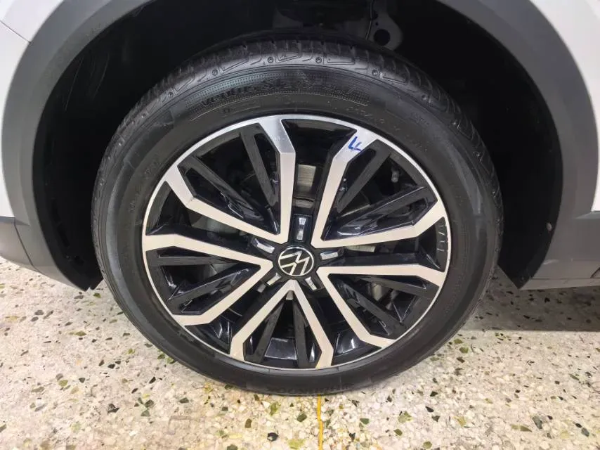 2022 Volkswagen T-Roc 1.4T 150HP L4 7DCT,autocango,china used car exporter,china ev exporter,chinese used car exporter,chinese used ev exporter