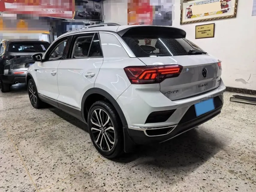 2022 Volkswagen T-Roc 1.4T 150HP L4 7DCT,autocango,china used car exporter,china ev exporter,chinese used car exporter,chinese used ev exporter