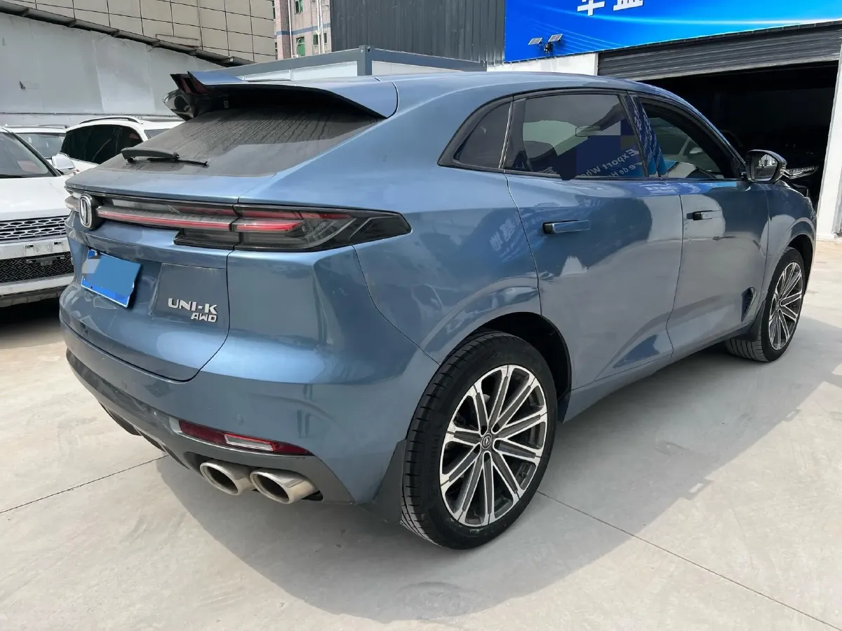 2021 ChangAn UNI-K 2.0T 233HP L4 8AT,autocango,china used car exporter,china ev exporter,chinese used car exporter,chinese used ev exporter