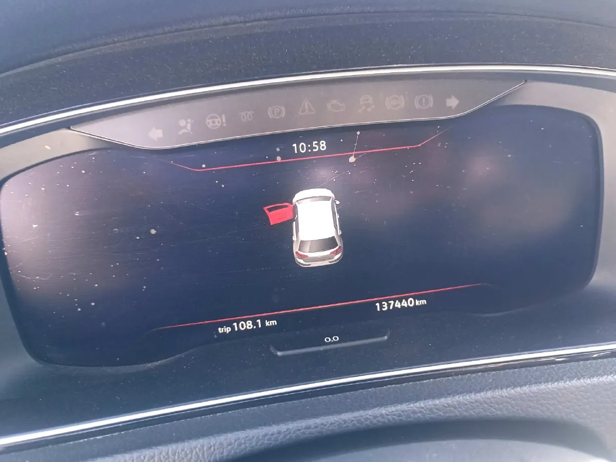 2018 Volkswagen GolfGTI 2.0T 220HP L4 7DCT,autocango,china used car exporter,china ev exporter,chinese used car exporter,chinese used ev exporter