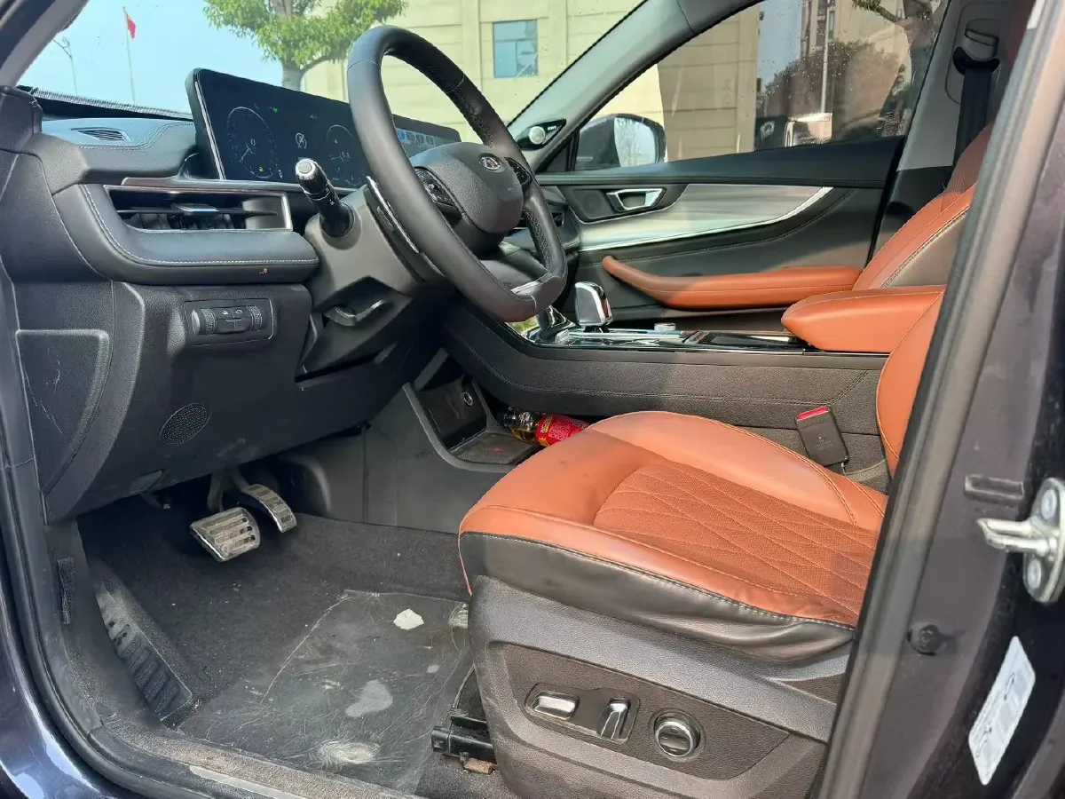 2021 Chery Tiggo 8 Plus 1.6T 197HP L4 7DCT,autocango,china used car exporter,china ev exporter,chinese used car exporter,chinese used ev exporter