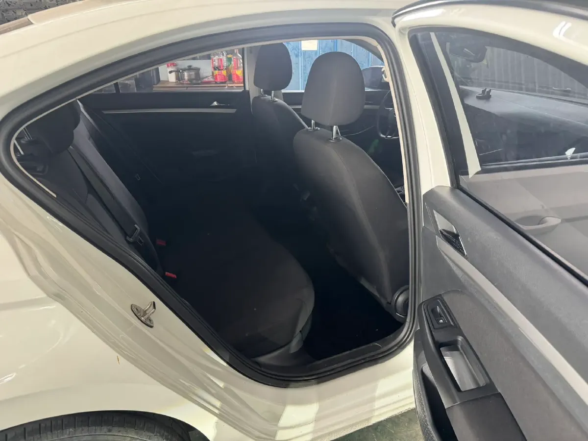 2020 Volkswagen Bora 1.5L 113HP L4 6AT,autocango,china used car exporter,china ev exporter,chinese used car exporter,chinese used ev exporter