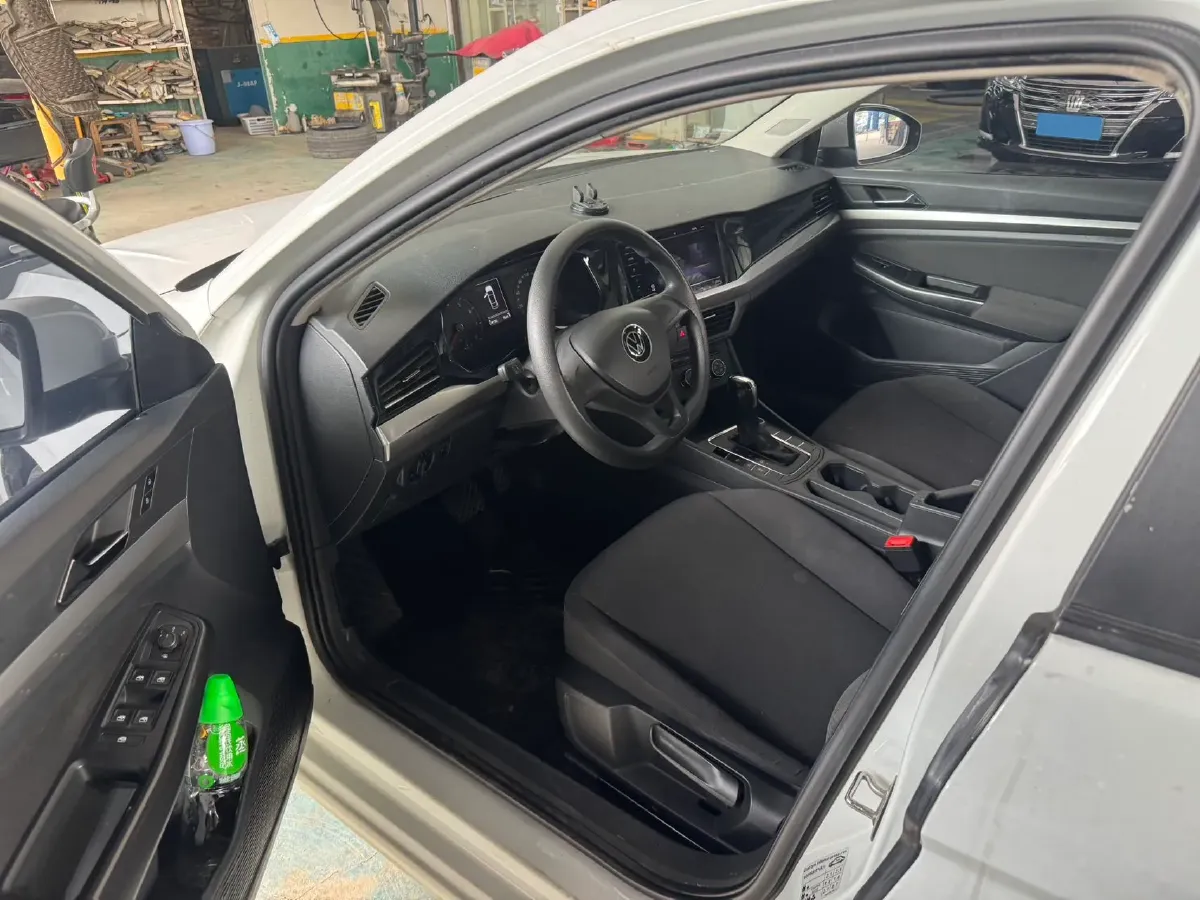 2020 Volkswagen Bora 1.5L 113HP L4 6AT,autocango,china used car exporter,china ev exporter,chinese used car exporter,chinese used ev exporter