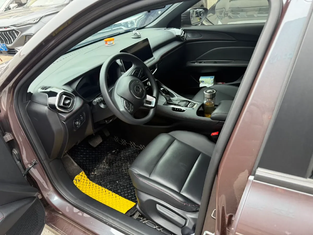 2025 MG 5 1.5L 129HP L4 CVT,autocango,china used car exporter,china ev exporter,chinese used car exporter,chinese used ev exporter