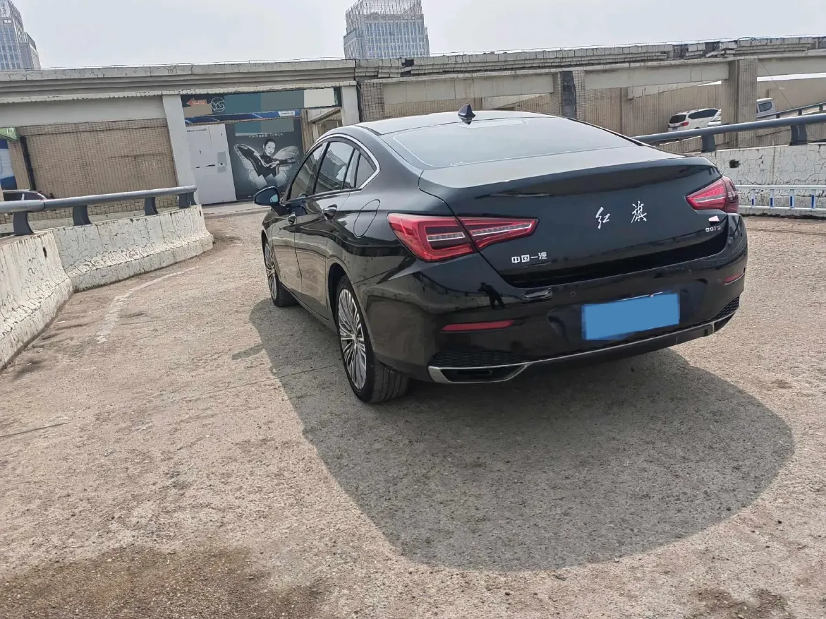 2022 HongQi H5 1.5T 169HP L4 7DCT,autocango,china used car exporter,china ev exporter,chinese used car exporter,chinese used ev exporter