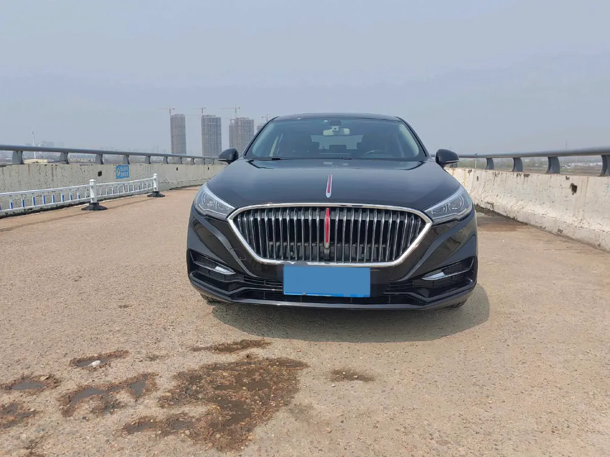 2022 HongQi H5 1.5T 169HP L4 7DCT,autocango,china used car exporter,china ev exporter,chinese used car exporter,chinese used ev exporter