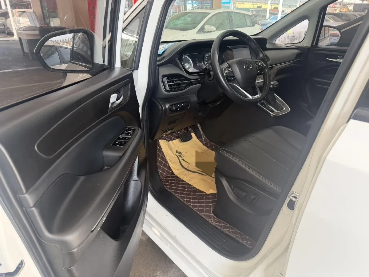 2021 GAC Trumpchi M6 1.5T 169HP L4 7DCT,autocango,china used car exporter,china ev exporter,chinese used car exporter,chinese used ev exporter