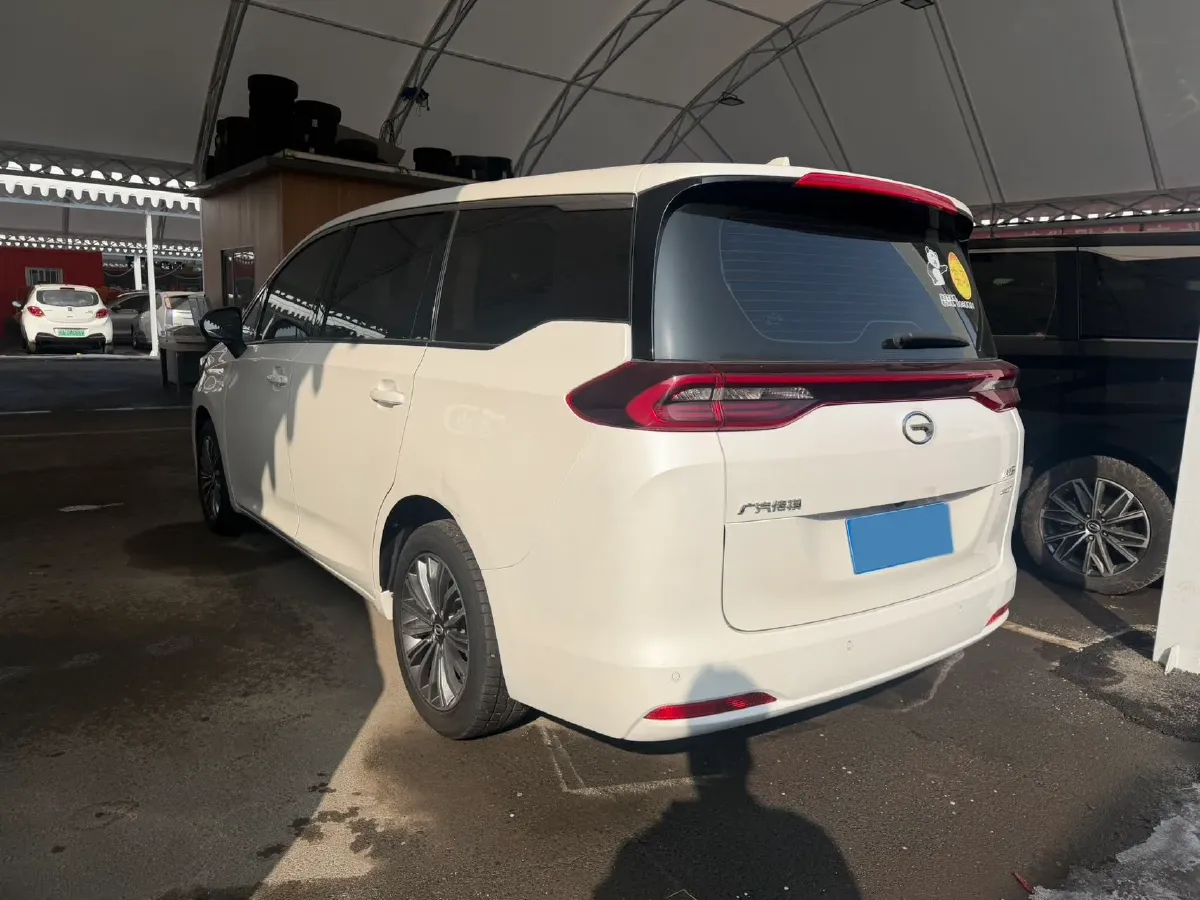2021 GAC Trumpchi M6 1.5T 169HP L4 7DCT,autocango,china used car exporter,china ev exporter,chinese used car exporter,chinese used ev exporter