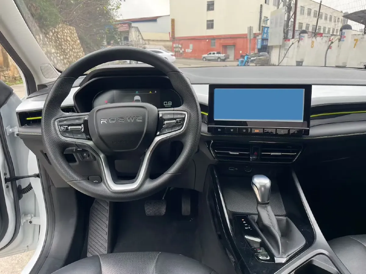 2021 Roewe i5 1.5L 120HP L4 CVT,autocango,china used car exporter,china ev exporter,chinese used car exporter,chinese used ev exporter