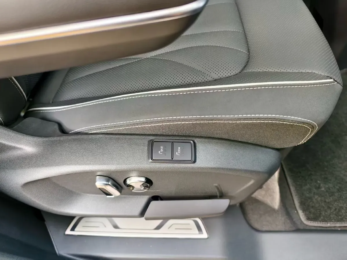 2026 Volkswagen Talagon 2.0T 272HP L4 7DCT,autocango,china used car exporter,china ev exporter,chinese used car exporter,chinese used ev exporter