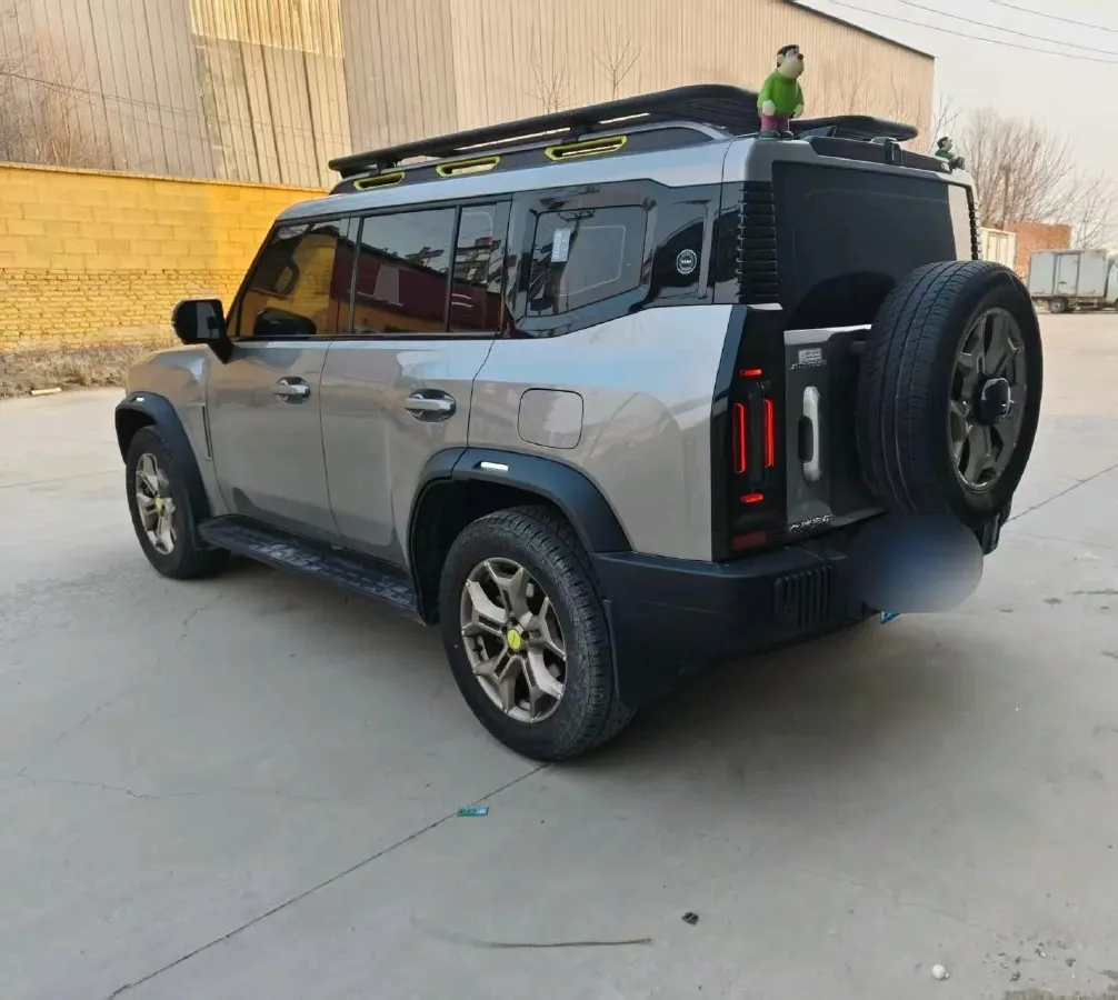 2023 Jetour Traveller 2.0T 254HP L4 8AT,autocango,china used car exporter,china ev exporter,chinese used car exporter,chinese used ev exporter