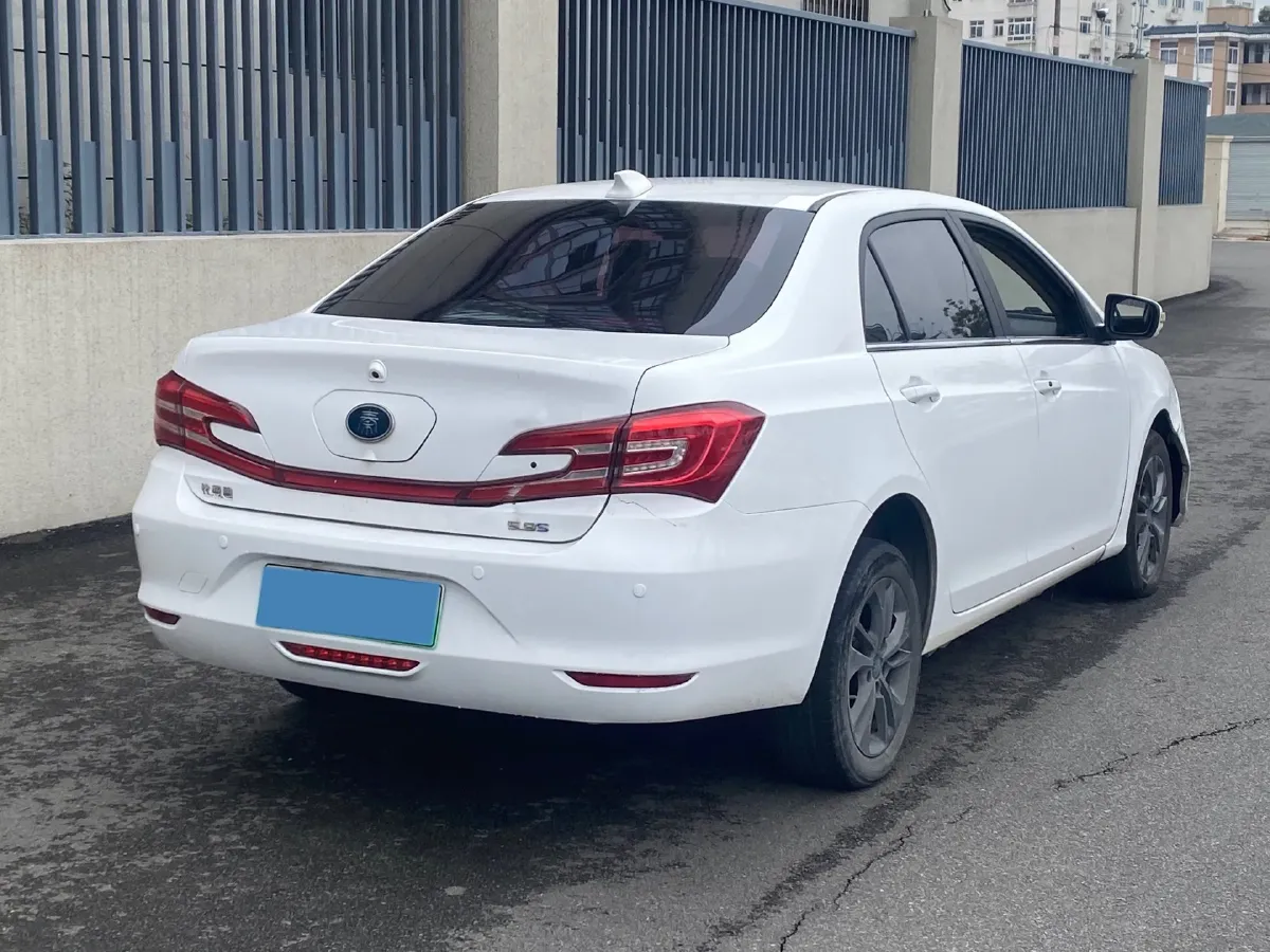 2017 BYD Qin 1.5T 154HP L4 6DCT PHEV 15.2KWH,autocango,china used car exporter,china ev exporter,chinese used car exporter,chinese used ev exporter