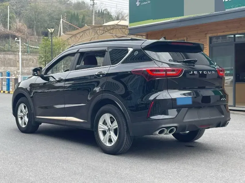 2024 Jetour X70 1.5T 156HP L4 6MT,autocango,china used car exporter,china ev exporter,chinese used car exporter,chinese used ev exporter