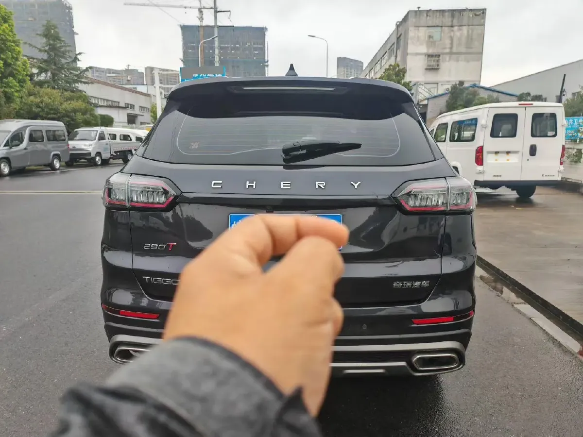 2022 ChangAn CS75 Plus 1.5T 178HP L4 6AT,autocango,china used car exporter,china ev exporter,chinese used car exporter,chinese used ev exporter