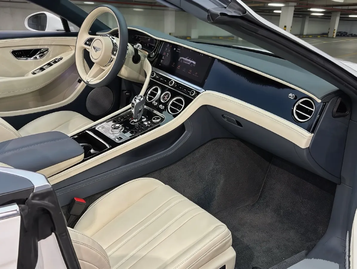 2022 Bentley Continental 4.0T 549HP V8 8DCT,autocango,china used car exporter,china ev exporter,chinese used car exporter,chinese used ev exporter