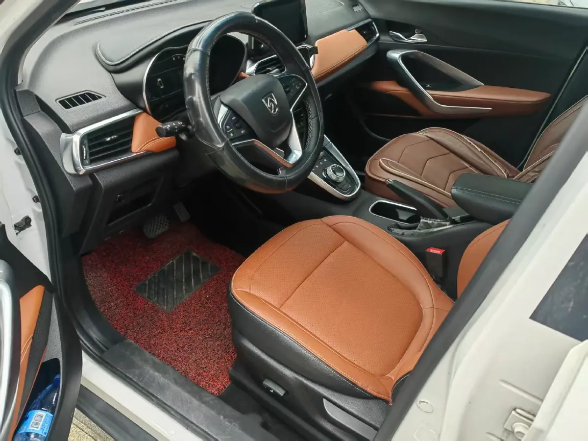 2017 HaiMa S5 Young Edition 1.6L 122HP L4 5MT,autocango,china used car exporter,china ev exporter,chinese used car exporter,chinese used ev exporter