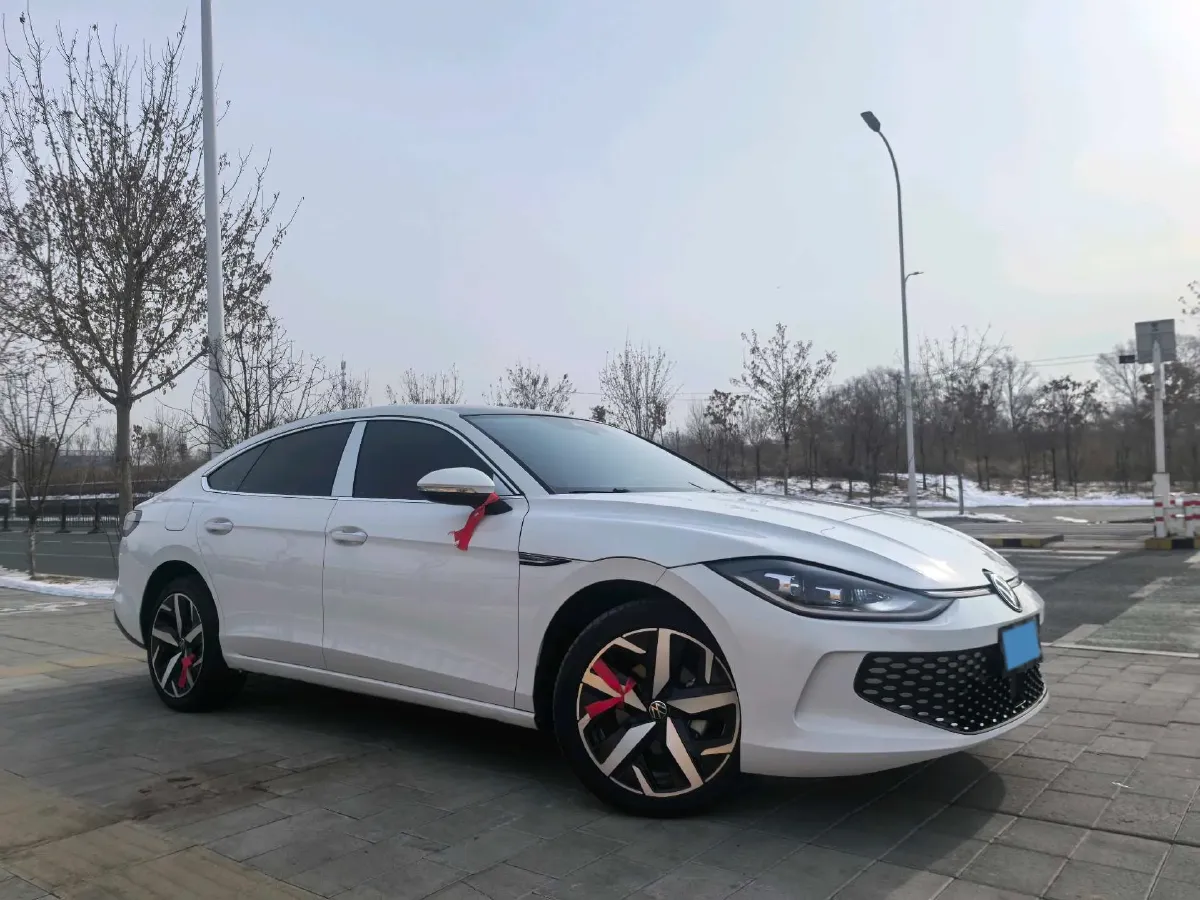 2023 Volkswagen Lamando 1.4T 150HP L4 7DCT,autocango,china used car exporter,china ev exporter,chinese used car exporter,chinese used ev exporter