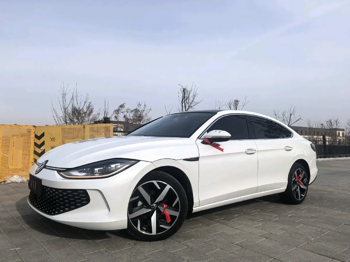2023 Volkswagen Lamando 1.4T 150HP L4 7DCT,autocango,china used car exporter,china ev exporter,chinese used car exporter,chinese used ev exporter