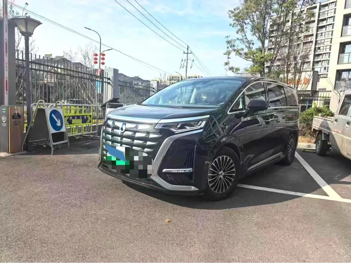 2023 Denza D9 1.5T 139HP L4 E-CVT PHEV 20.39KWH,autocango,china used car exporter,china ev exporter,chinese used car exporter,chinese used ev exporter