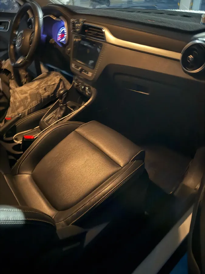 2017 MG ZS 1.5L 120HP L4 4AT,autocango,china used car exporter,china ev exporter,chinese used car exporter,chinese used ev exporter