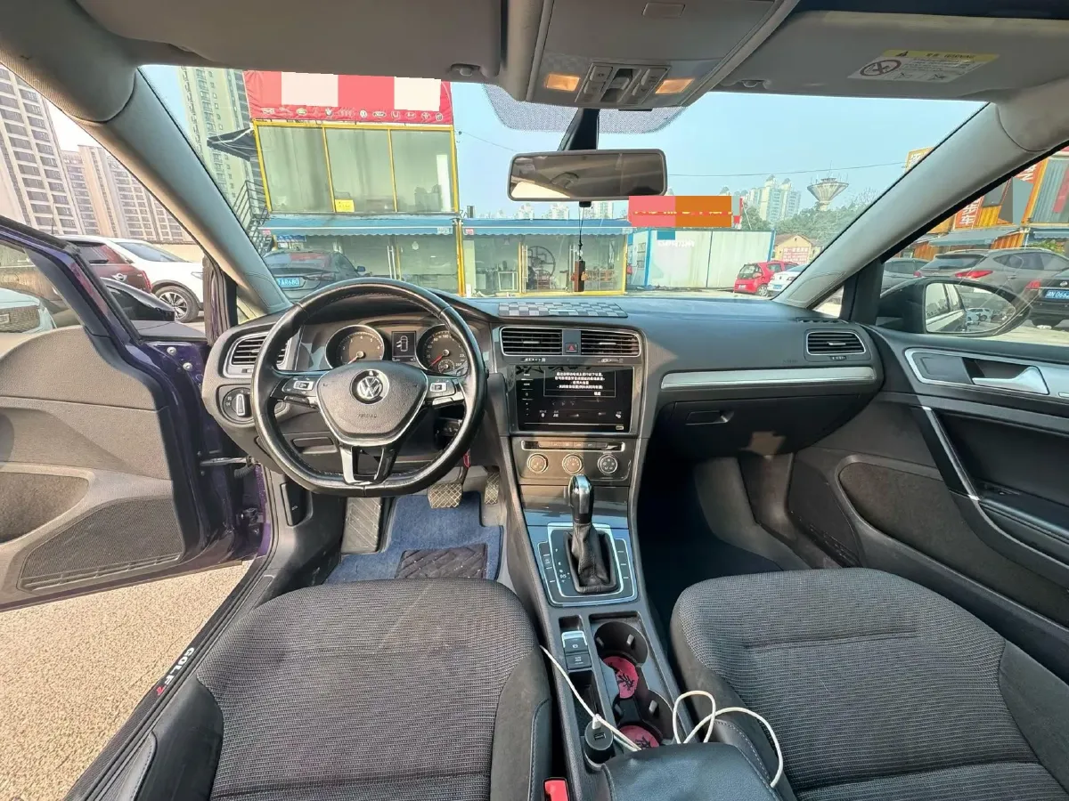 2019 Brilliance Auto V7 1.8T 231HP L4 7DCT,autocango,china used car exporter,china ev exporter,chinese used car exporter,chinese used ev exporter