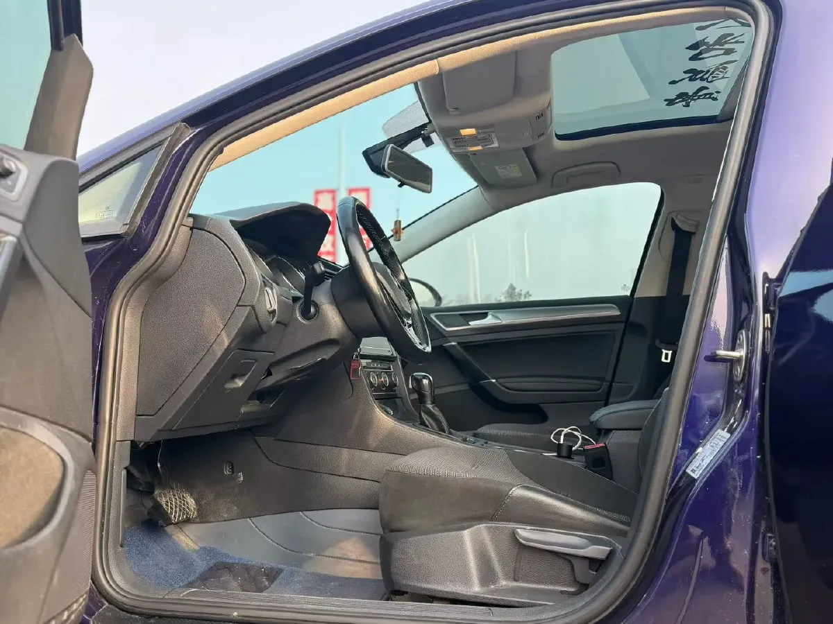 2019 Brilliance Auto V7 1.8T 231HP L4 7DCT,autocango,china used car exporter,china ev exporter,chinese used car exporter,chinese used ev exporter