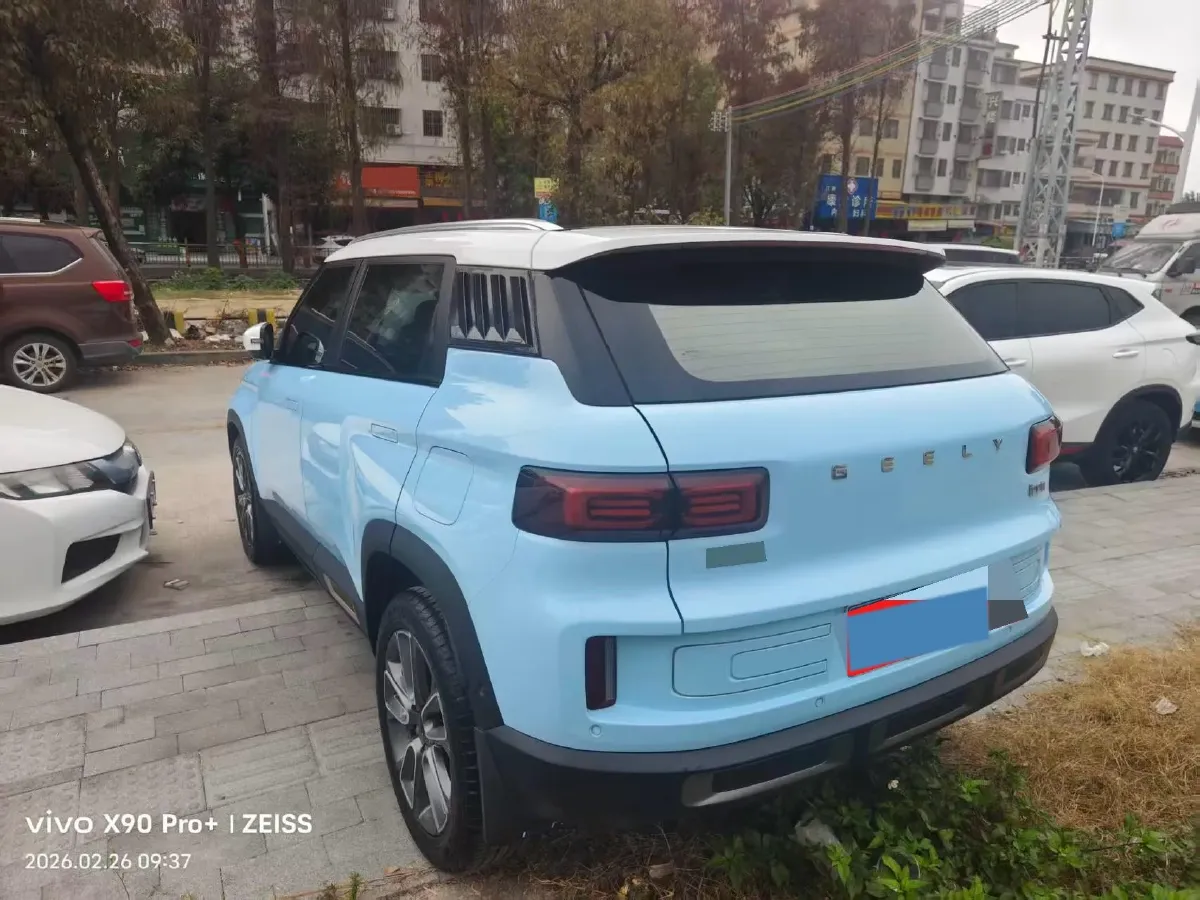 2020 Geely ICON 1.5T 177HP L3 7DCT,autocango,china used car exporter,china ev exporter,chinese used car exporter,chinese used ev exporter
