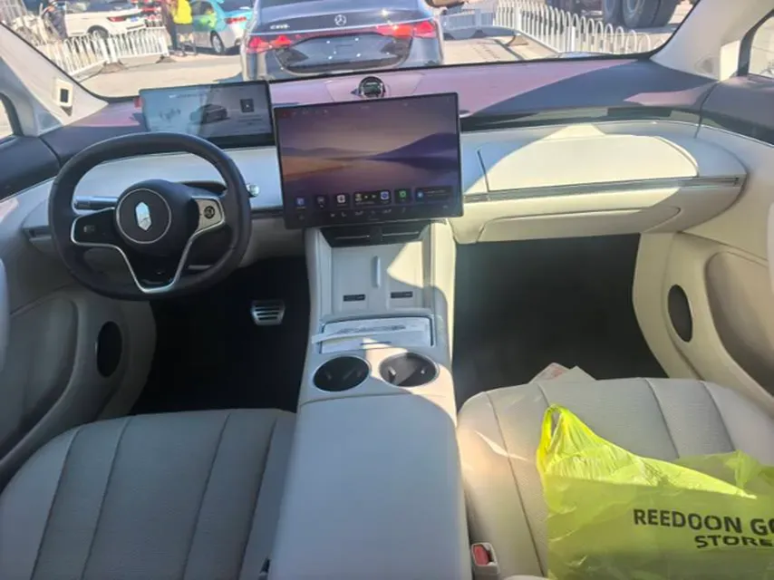 2026 Luxeed R7 REEV 156HP REEV,autocango,china used car exporter,china ev exporter,chinese used car exporter,chinese used ev exporter