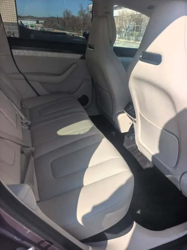 2026 Luxeed R7 REEV 156HP REEV,autocango,china used car exporter,china ev exporter,chinese used car exporter,chinese used ev exporter