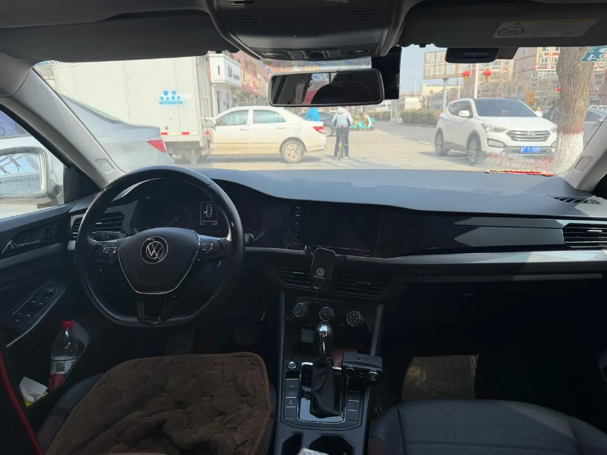 2021 Volkswagen Bora 1.5L 113HP L4 6AT,autocango,china used car exporter,china ev exporter,chinese used car exporter,chinese used ev exporter