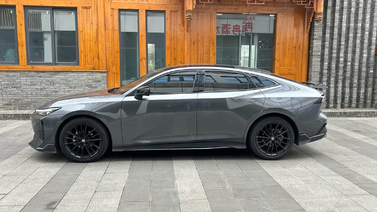 2024 ChangAn UNI-V 1.5T 188HP L4 7DCT,autocango,china used car exporter,china ev exporter,chinese used car exporter,chinese used ev exporter