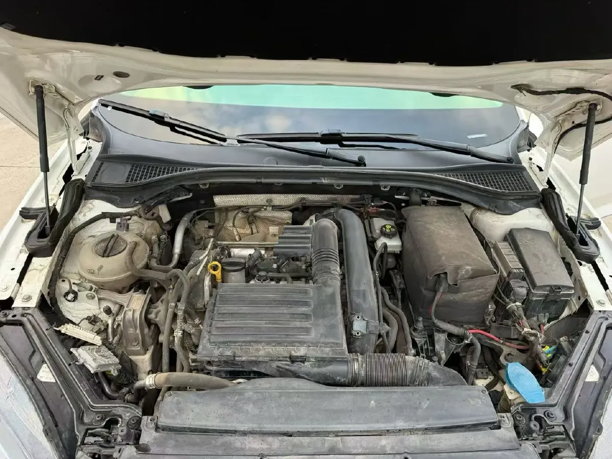 2018 Skoda Superb 1.8T 180HP L4 7DCT,autocango,china used car exporter,china ev exporter,chinese used car exporter,chinese used ev exporter