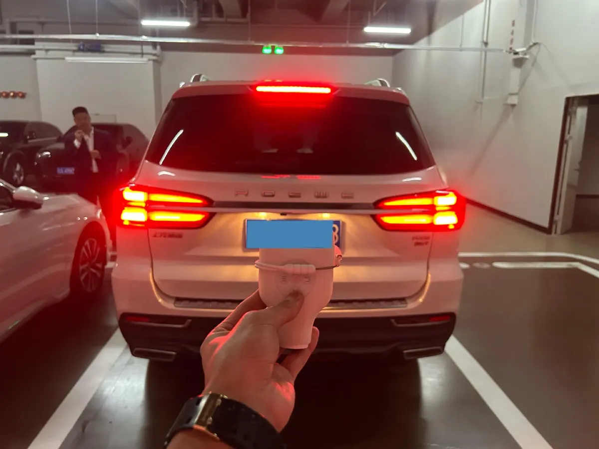 2019 Roewe RX8 2.0T 222HP L4 6AT,autocango,china used car exporter,china ev exporter,chinese used car exporter,chinese used ev exporter