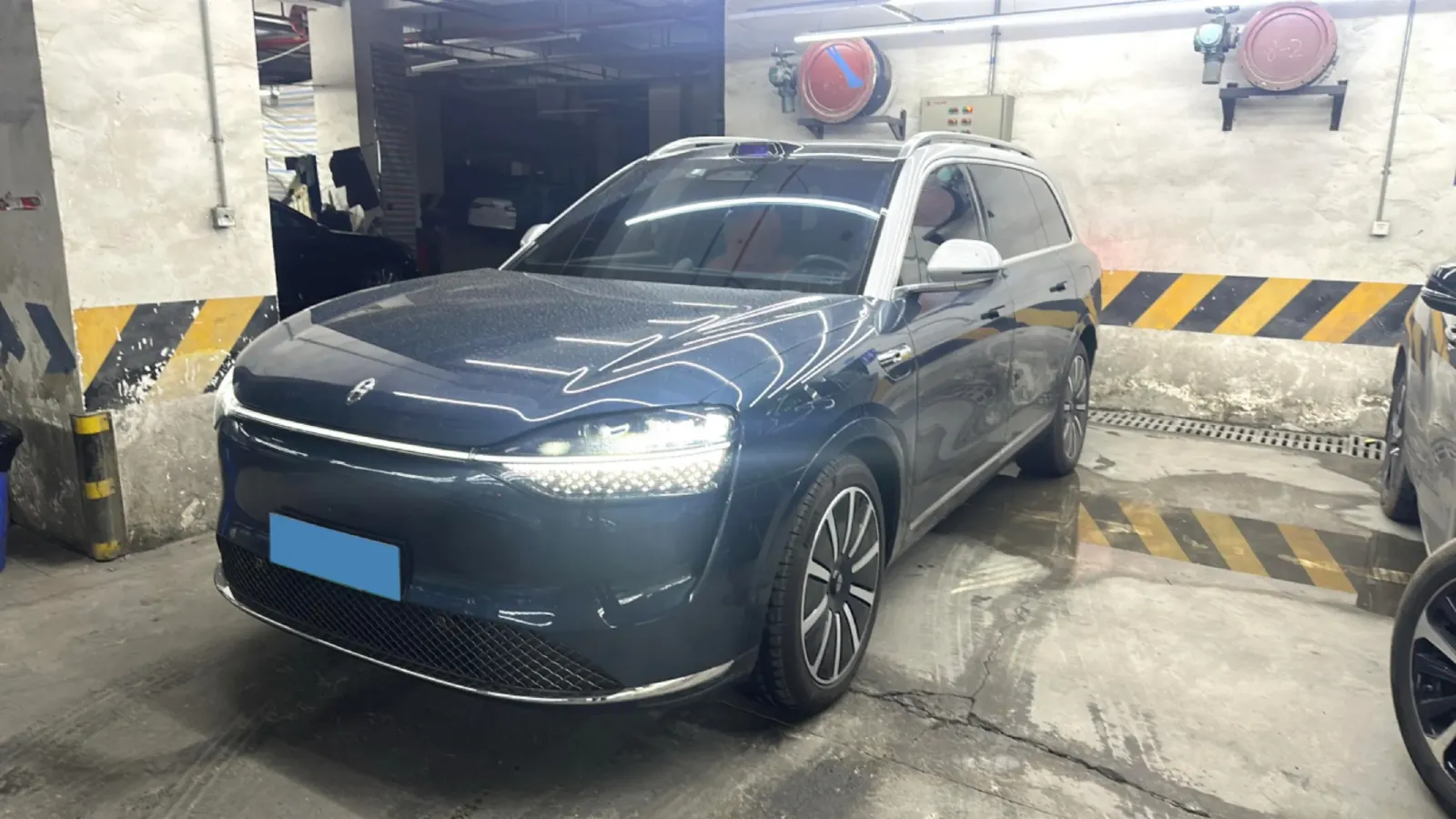2024 AITO AITO M9 BEV 100KWH,autocango,china used car exporter,china ev exporter,chinese used car exporter,chinese used ev exporter