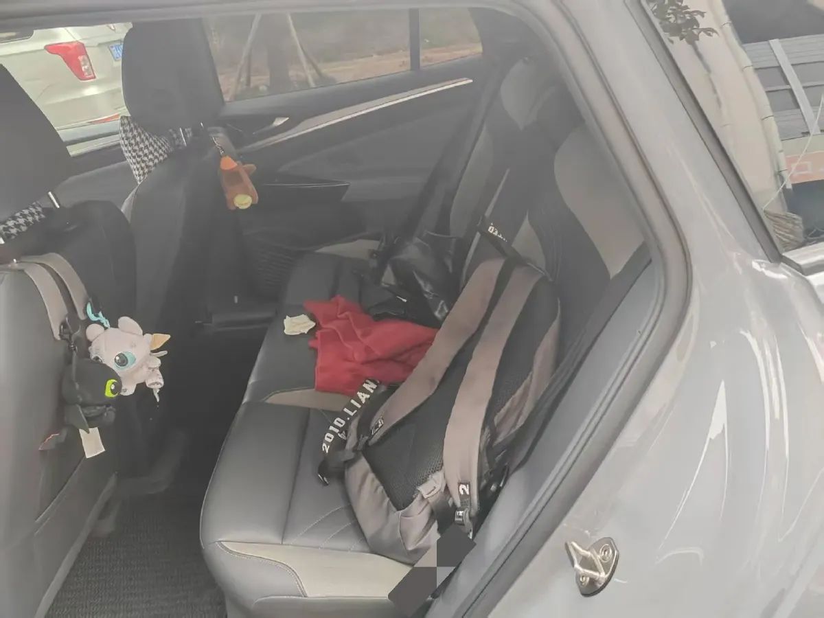 2022 Volkswagen ID.4 Crozz BEV 84.8KWH,autocango,china used car exporter,china ev exporter,chinese used car exporter,chinese used ev exporter