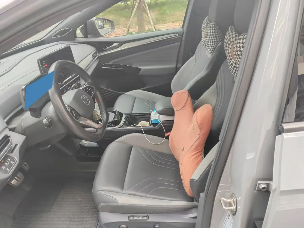 2022 Volkswagen ID.4 Crozz BEV 84.8KWH,autocango,china used car exporter,china ev exporter,chinese used car exporter,chinese used ev exporter