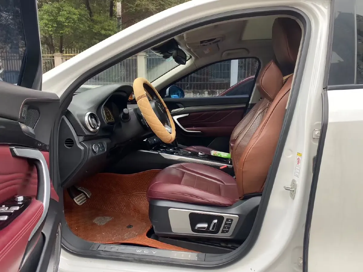 2017 WEY VV7 2.0T 234HP L4 7DCT,autocango,china used car exporter,china ev exporter,chinese used car exporter,chinese used ev exporter