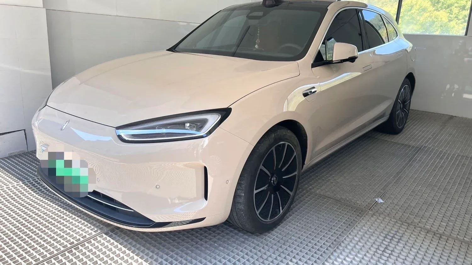 2023 HIMA AITO M5 BEV 80KWH,autocango,china used car exporter,china ev exporter,chinese used car exporter,chinese used ev exporter