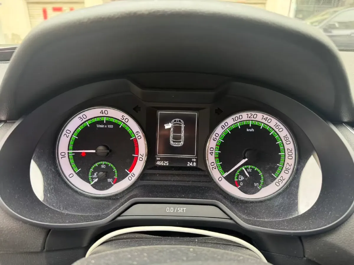 2019 Skoda Octavia 1.5L 116HP L4 6AT,autocango,china used car exporter,china ev exporter,chinese used car exporter,chinese used ev exporter