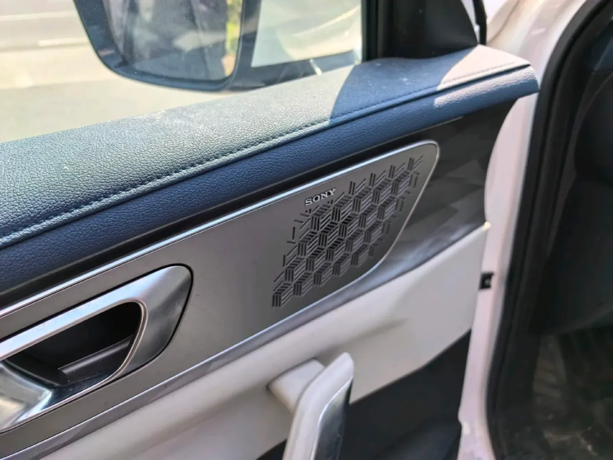 2023 Exceed LXC-DM 1.5T 156HP L4 3DHT PHEV 19.27KWH,autocango,china used car exporter,china ev exporter,chinese used car exporter,chinese used ev exporter