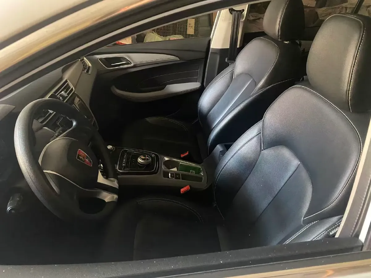 2018 Roewe Ei5 BEV 35KWH,autocango,china used car exporter,china ev exporter,chinese used car exporter,chinese used ev exporter