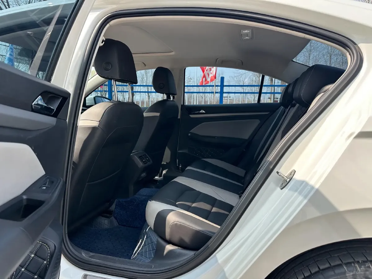 2023 Volkswagen Bora 1.4T 150HP L4 7DCT,autocango,china used car exporter,china ev exporter,chinese used car exporter,chinese used ev exporter