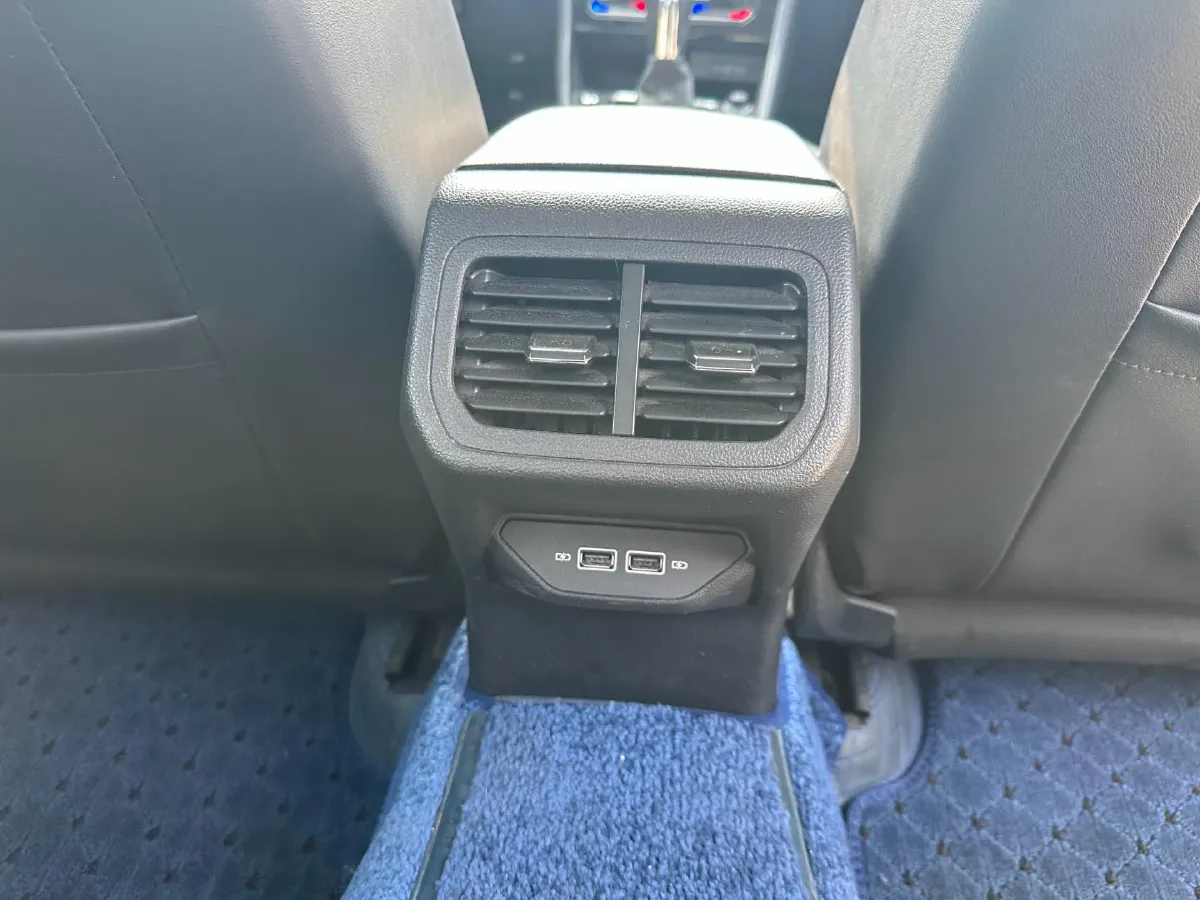 2023 Volkswagen Bora 1.4T 150HP L4 7DCT,autocango,china used car exporter,china ev exporter,chinese used car exporter,chinese used ev exporter