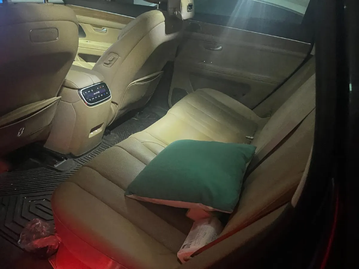 2024 Ford Transit 2.0T 143HP L4 9AT,autocango,china used car exporter,china ev exporter,chinese used car exporter,chinese used ev exporter