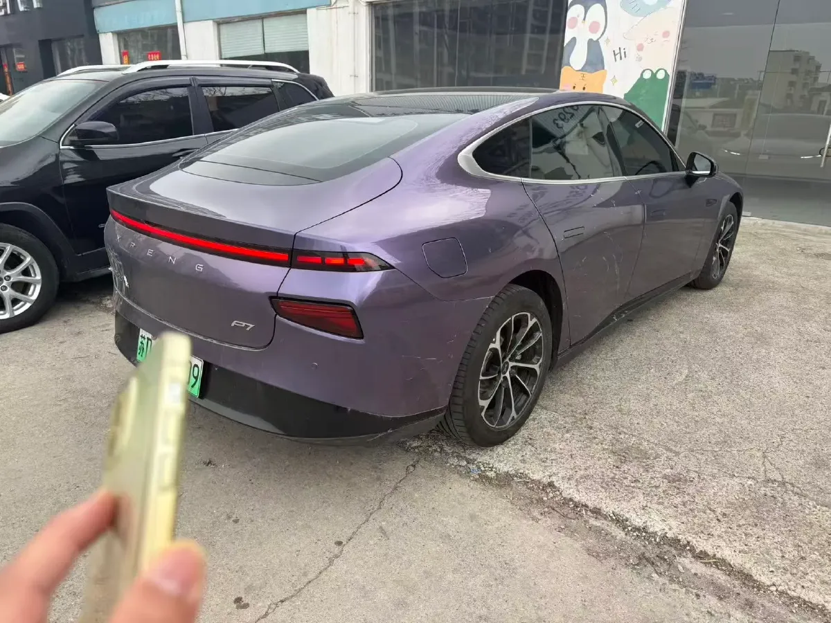 2022 Xpeng P7 BEV 83.1KWH,autocango,china used car exporter,china ev exporter,chinese used car exporter,chinese used ev exporter